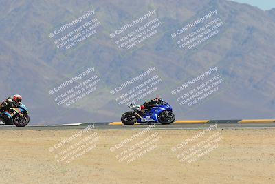 media/Mar-22-2025-CVMA (Sat) [[462c0ffedb]]/Race 12-Supersport Middleweight/